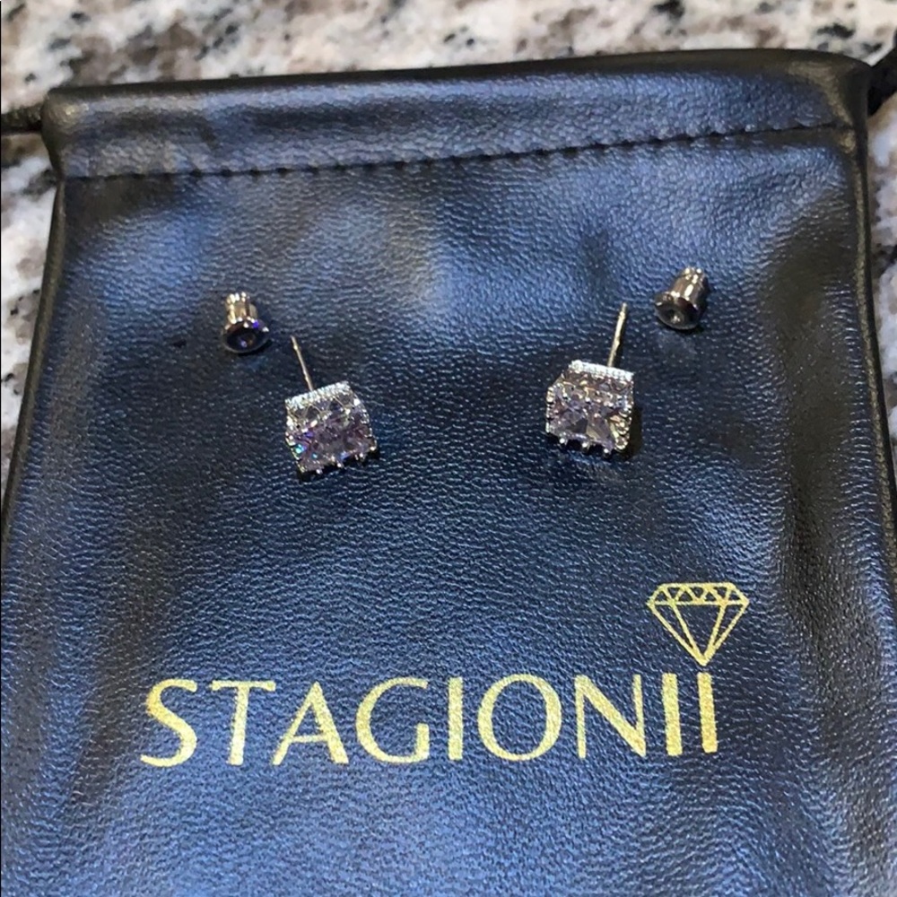 925 Silver squared Zirconia Earrings